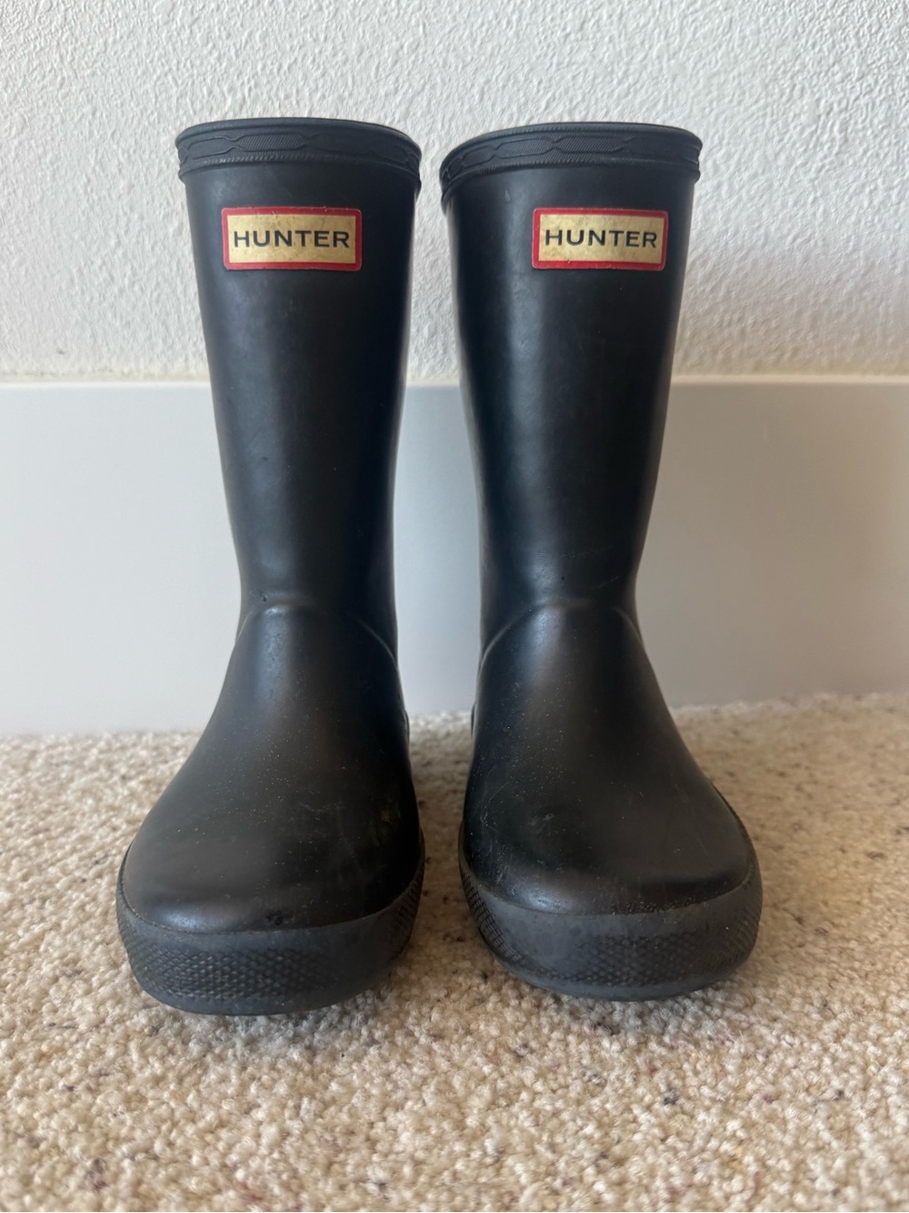 Hunter Kids Black Rain & Snow Boots with Red Logo
